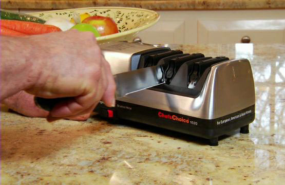 Chef’s Choice sharpener from Edgecraft